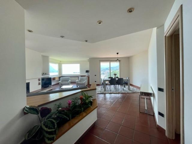 Casa Caponetti Villa Costa Volpino Exteriör bild
